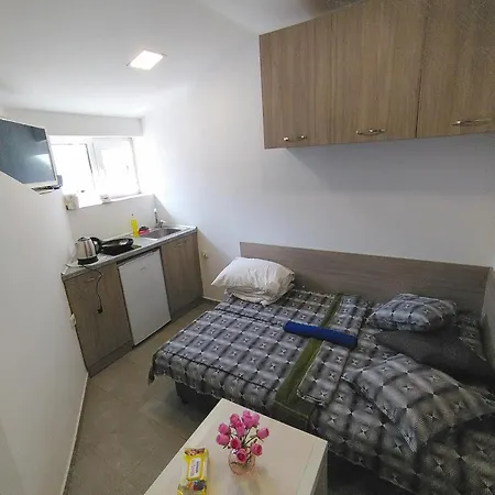 Апартамент Attic Варна